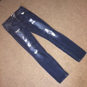 Refuge distressed ripped jeans